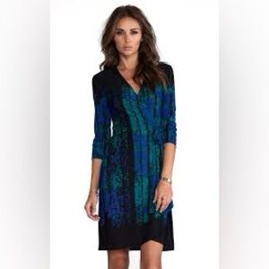 BCBGMAXAZRIA Adele Printed Wrap Dress Size Small